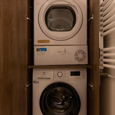 Luxe Neuf - Parking Prive Souterrain Gratuit - 10mn Paris Rer D - Lit 160x200 - Equipe - De 1 A 4 Pers - Near Paris Brand New With Secure Parking